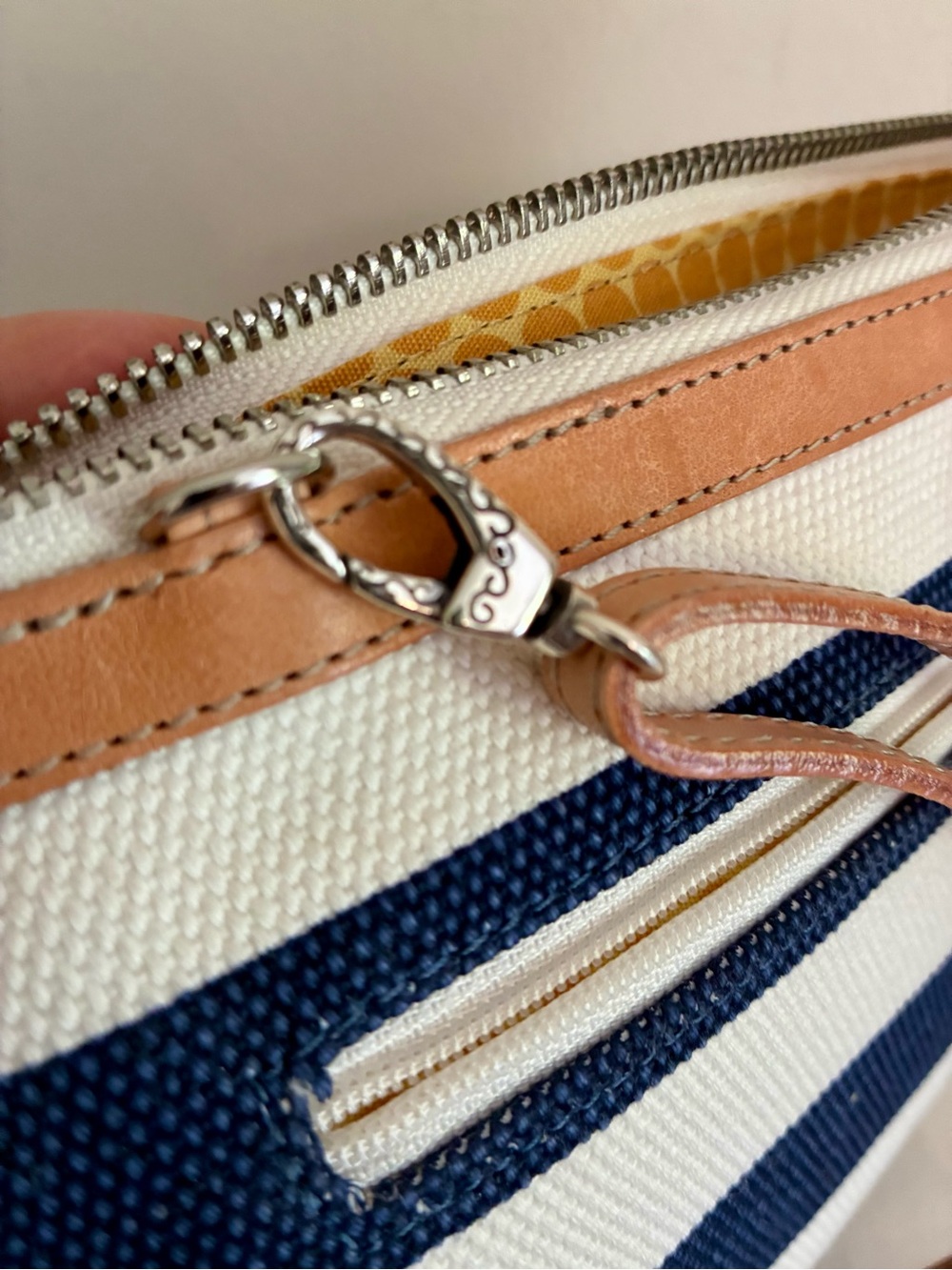 BRIGHTON Crew Anchor Bag Striped Canvas Crossbody Bag Leather Strap NWOT - Picture 6 of 6
